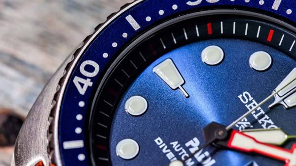 Seiko 4R36 Men’s Automatic Diver Watch