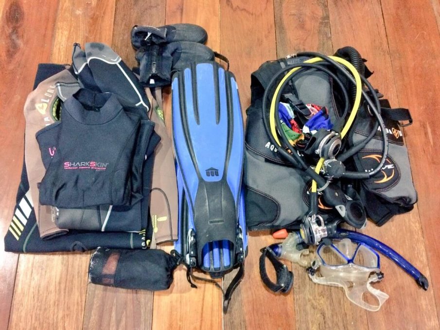 Tribord Easybreath Snorkel That Lets You Breathe Underwater Scuba