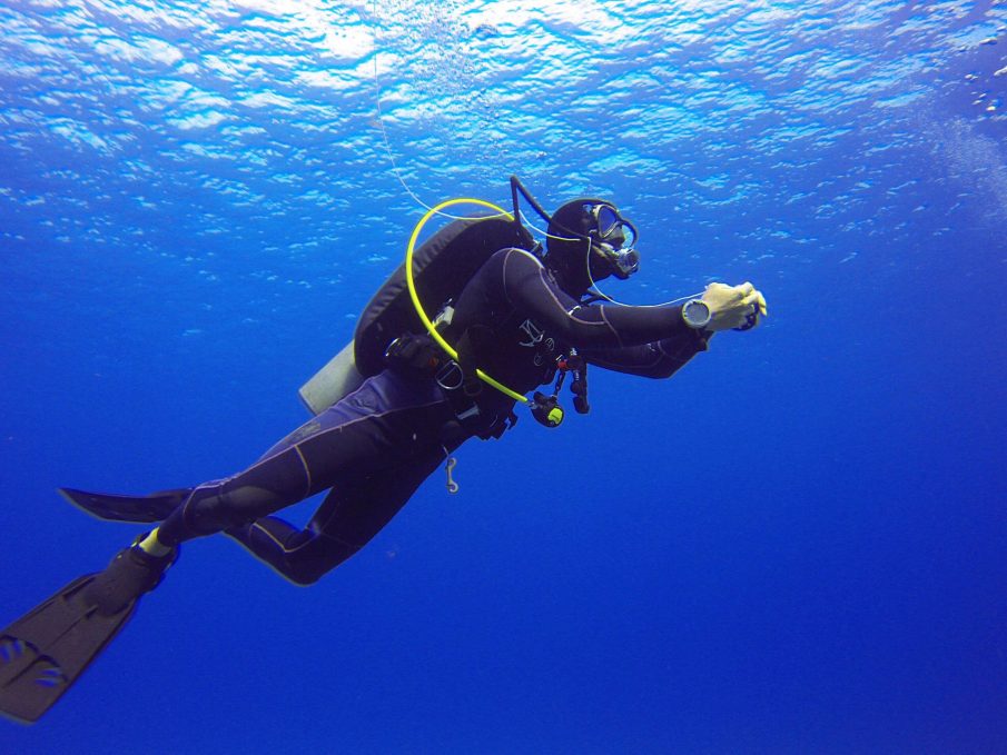 15 Common Diving Mistakes That Risk Diving Safety - Scuba Diving Lovers